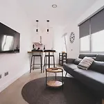 Marines 1 Apartment *